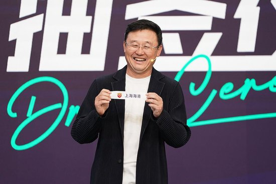 所以里面的消息更新十分迅速。展示图片