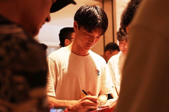 所以里面的消息更新十分迅速。详情图