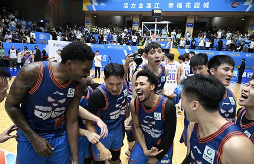 四川男篮时隔724天获2连胜：新季全胜高居第5 三外援模式成黑马
